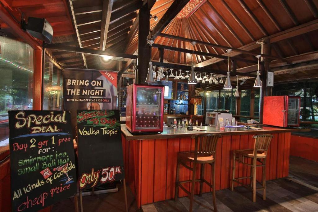 Club Bali Suite Legian Kültér fotó
